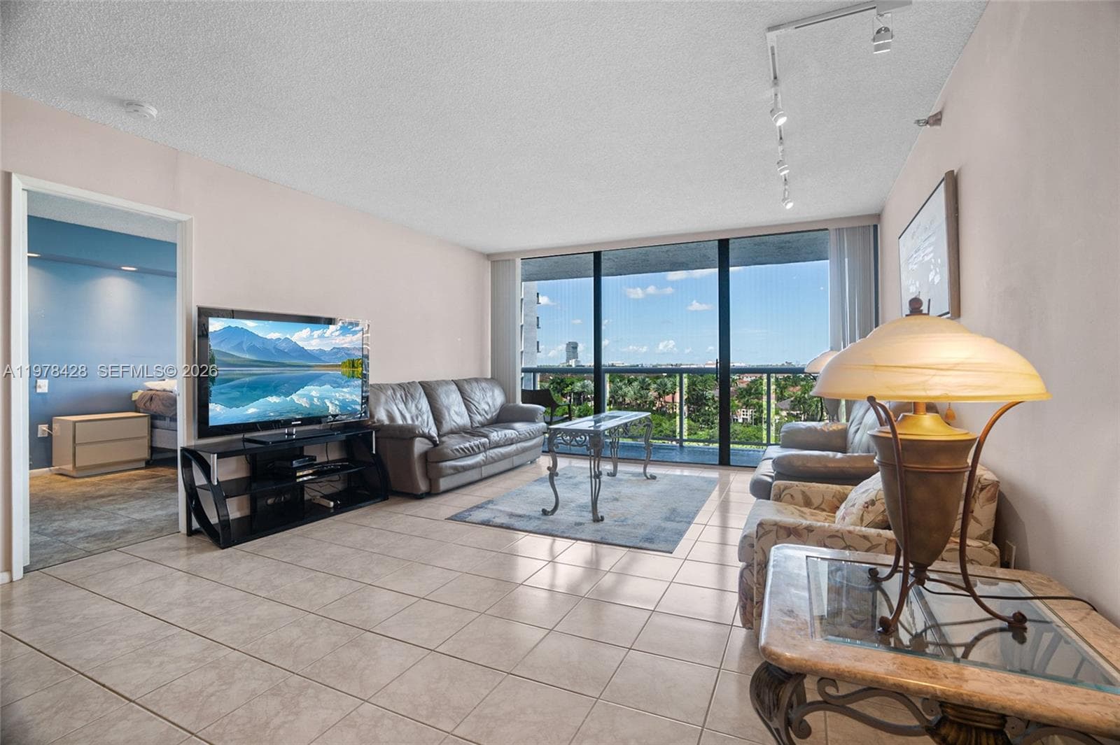 20515 E Country Club Dr # 849, Aventura FL 33180 — 21