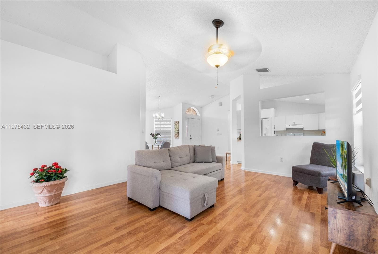 2020 SE 5th Pl # 2020, Homestead FL 33033 — 12