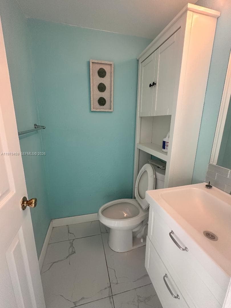 9400 SW 170th St # 103, Palmetto Bay FL 33157 — 14