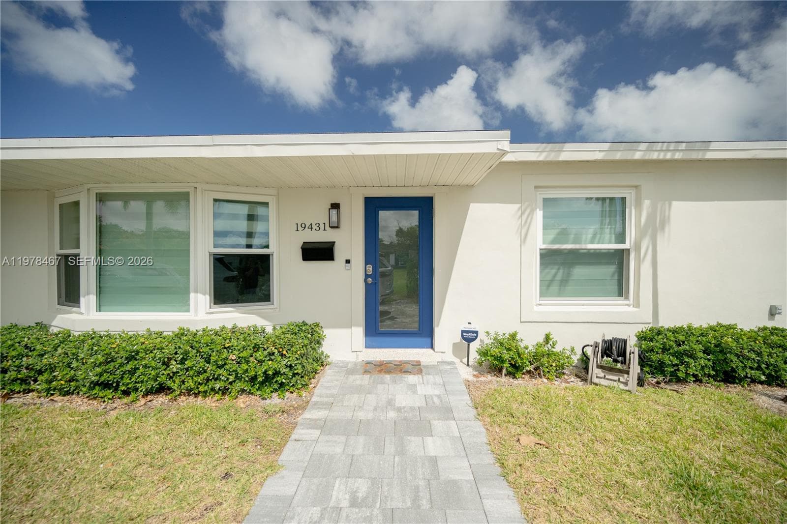 19431 Franjo Rd, Cutler Bay FL 33157 — 2