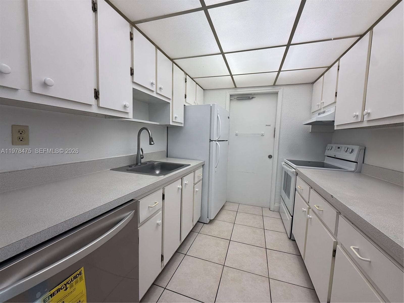 7949 SW 104 ST # D, Kendall FL 33156 — 6