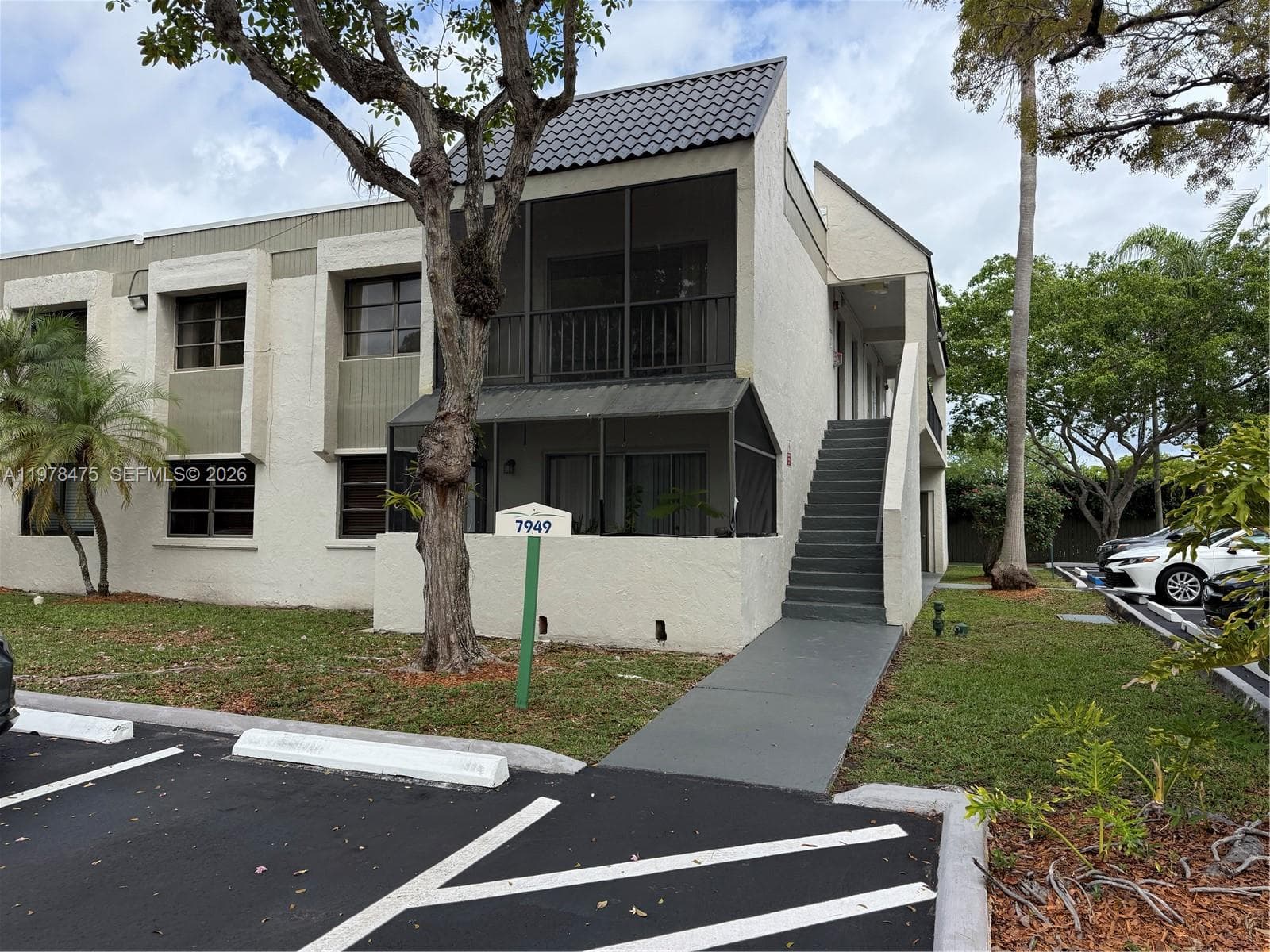 7949 SW 104 ST # D, Kendall FL 33156 — 3