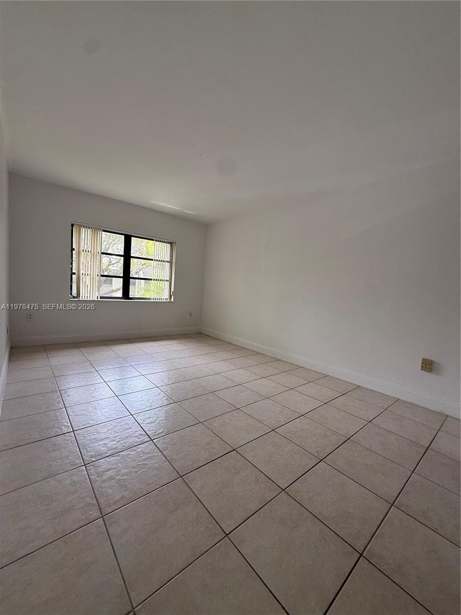 7949 SW 104 ST # D, Kendall FL 33156 — 9