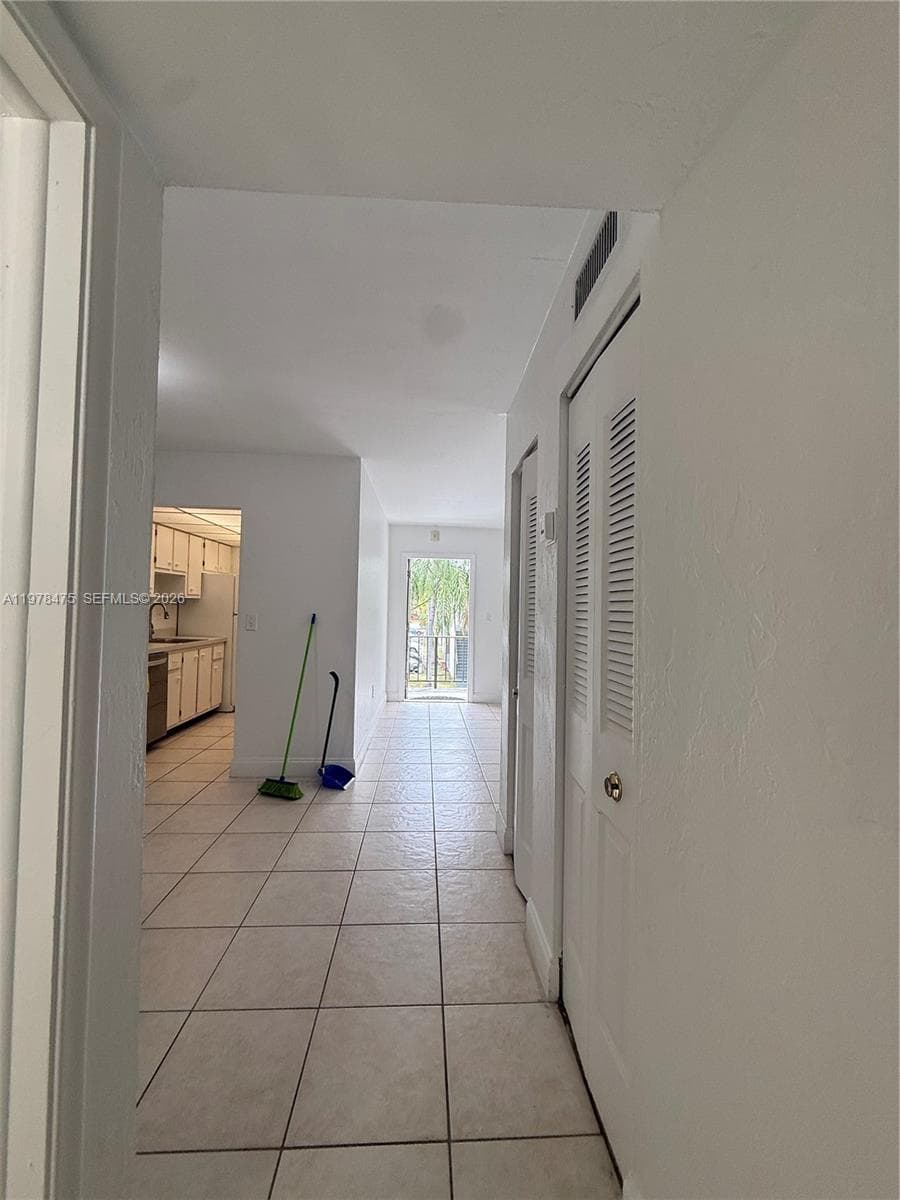 7949 SW 104 ST # D, Kendall FL 33156 — 10