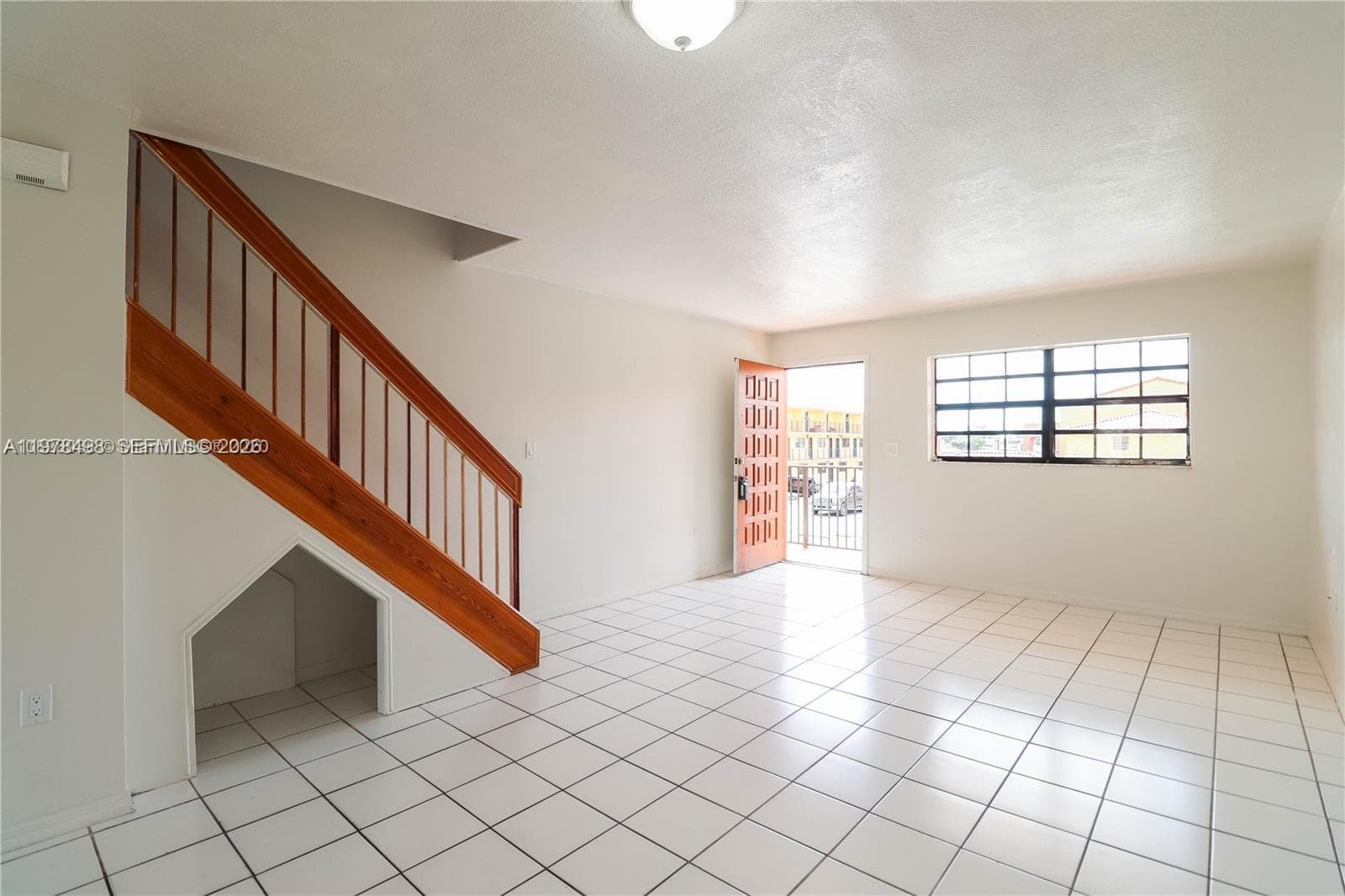 1279 W 51st Pl # 13, Hialeah FL 33012 — 8