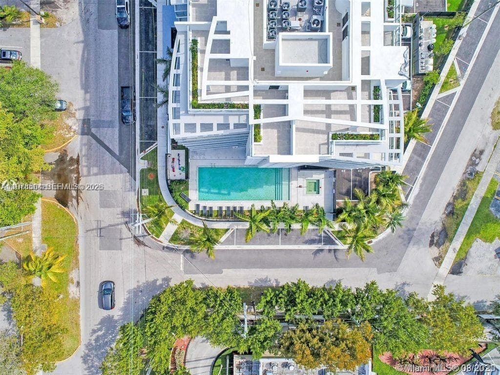 13800 Highland Dr # 403, North Miami Beach FL 33181 — 17