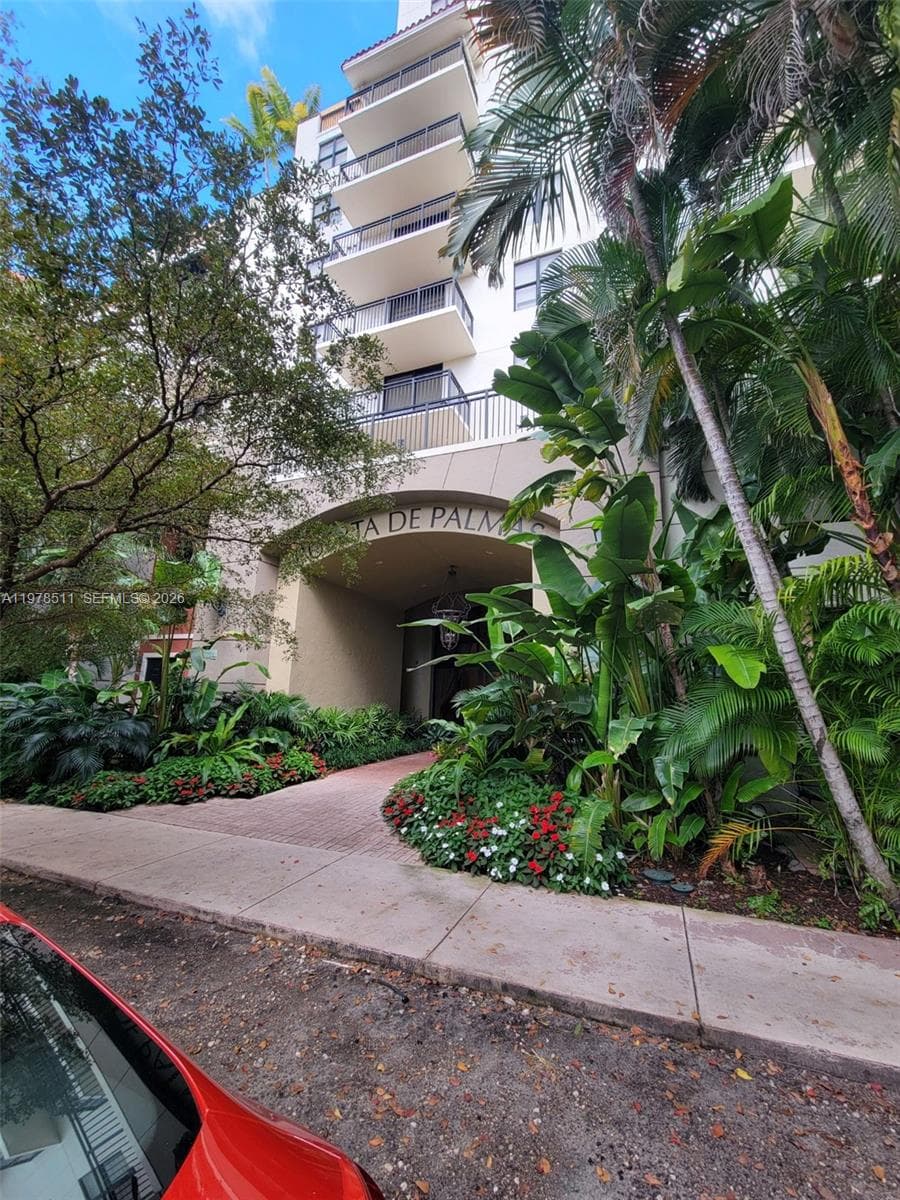 888 S Douglas Rd # 1110, Coral Gables FL 33134 — 2