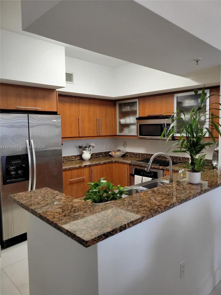 888 S Douglas Rd # 1110, Coral Gables FL 33134 — 7