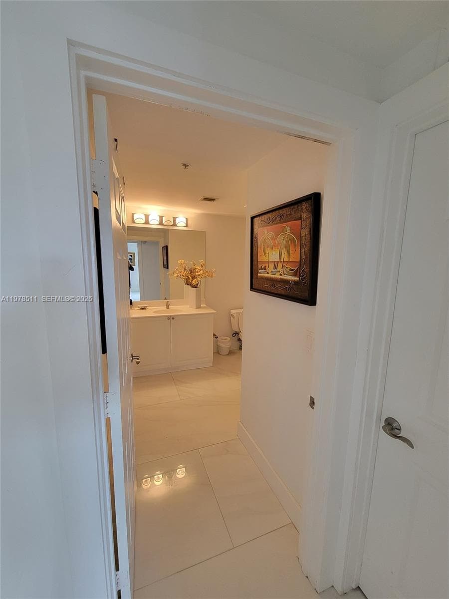 888 S Douglas Rd # 1110, Coral Gables FL 33134 — 20