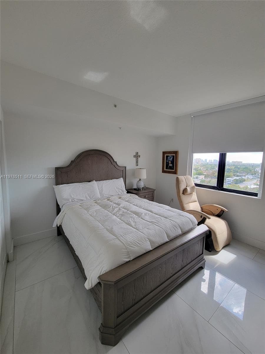 888 S Douglas Rd # 1110, Coral Gables FL 33134 — 18