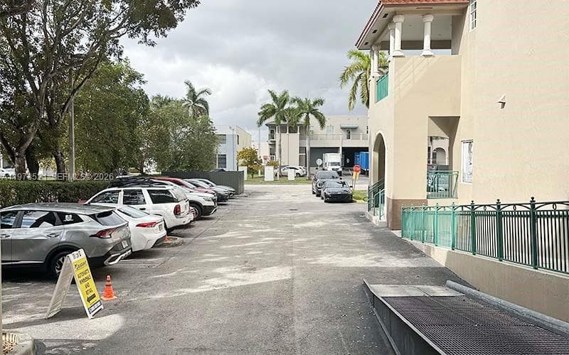 10200 NW 25th St # 113, Doral FL 33172 — 6