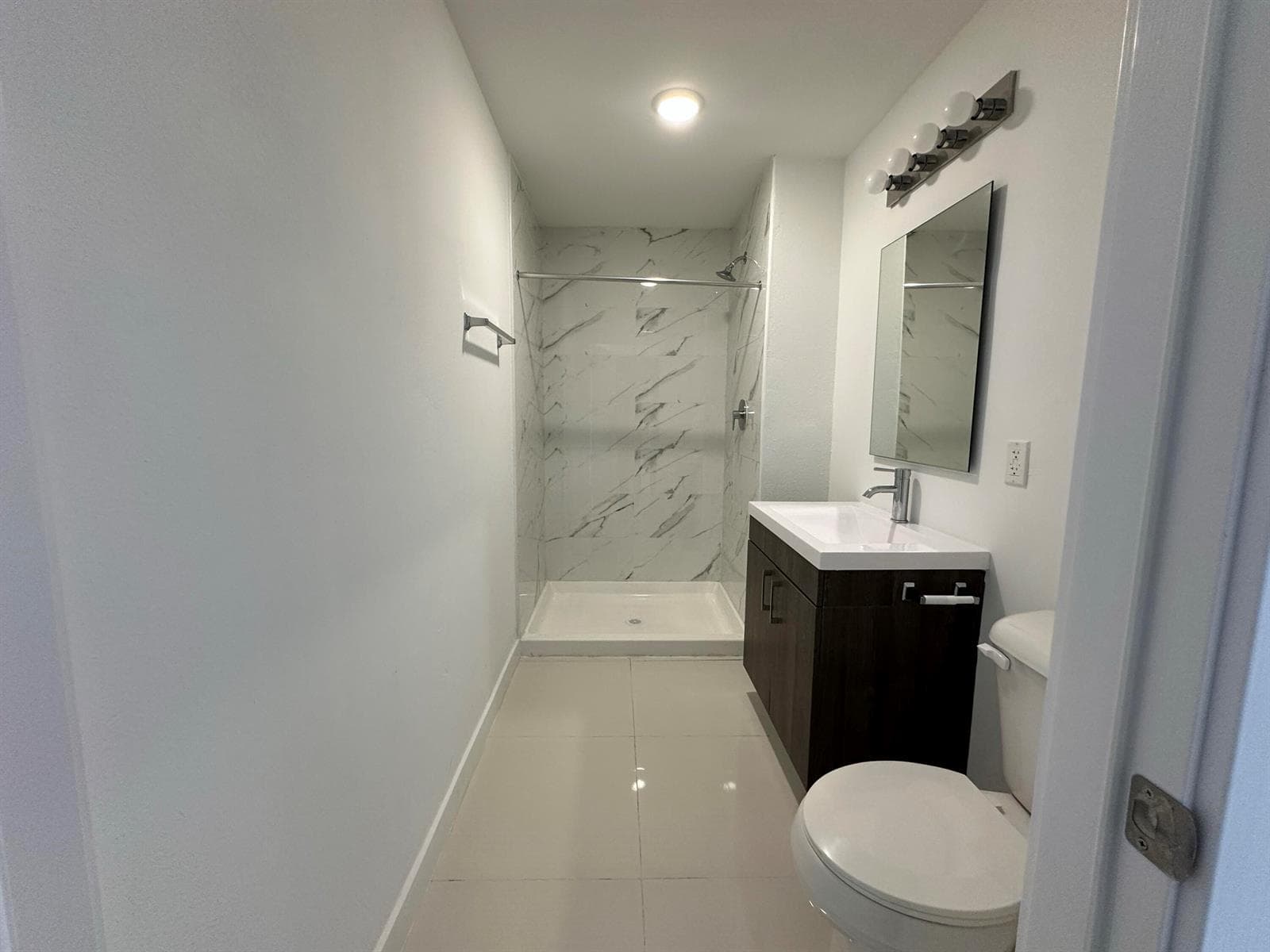 25885 S Dixie Highway, Homestead FL 33032 — 11