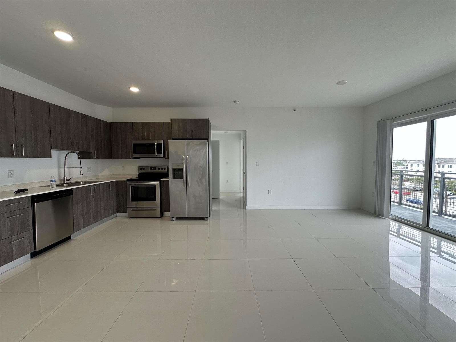 25885 S Dixie Highway, Homestead FL 33032 — 4