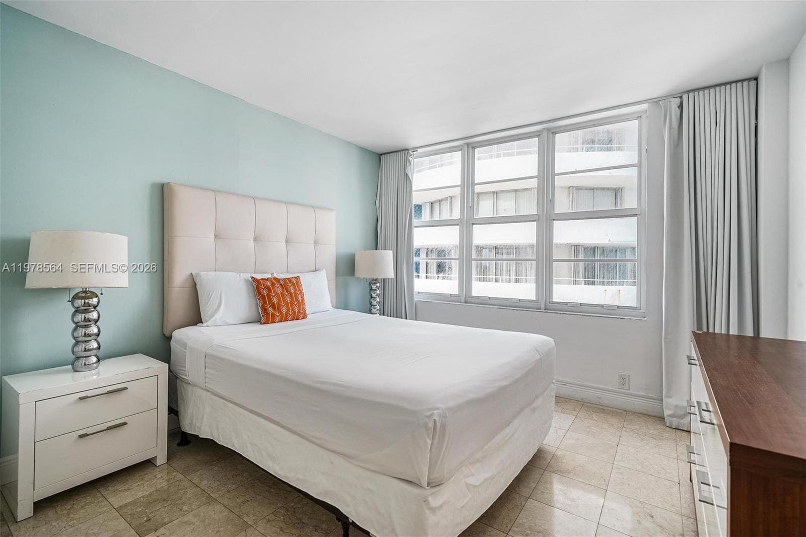 5101 Collins Ave # 11B, Miami Beach FL 33140 — 15