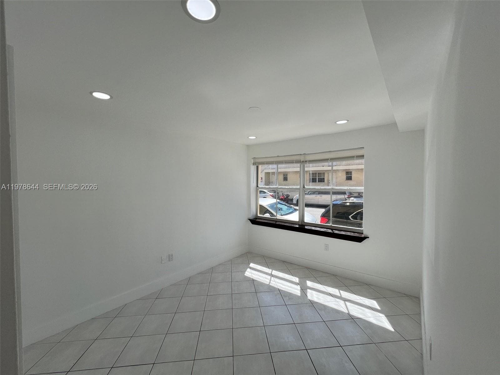 1308 Drexel Ave # 103, Miami Beach FL 33139 — 20