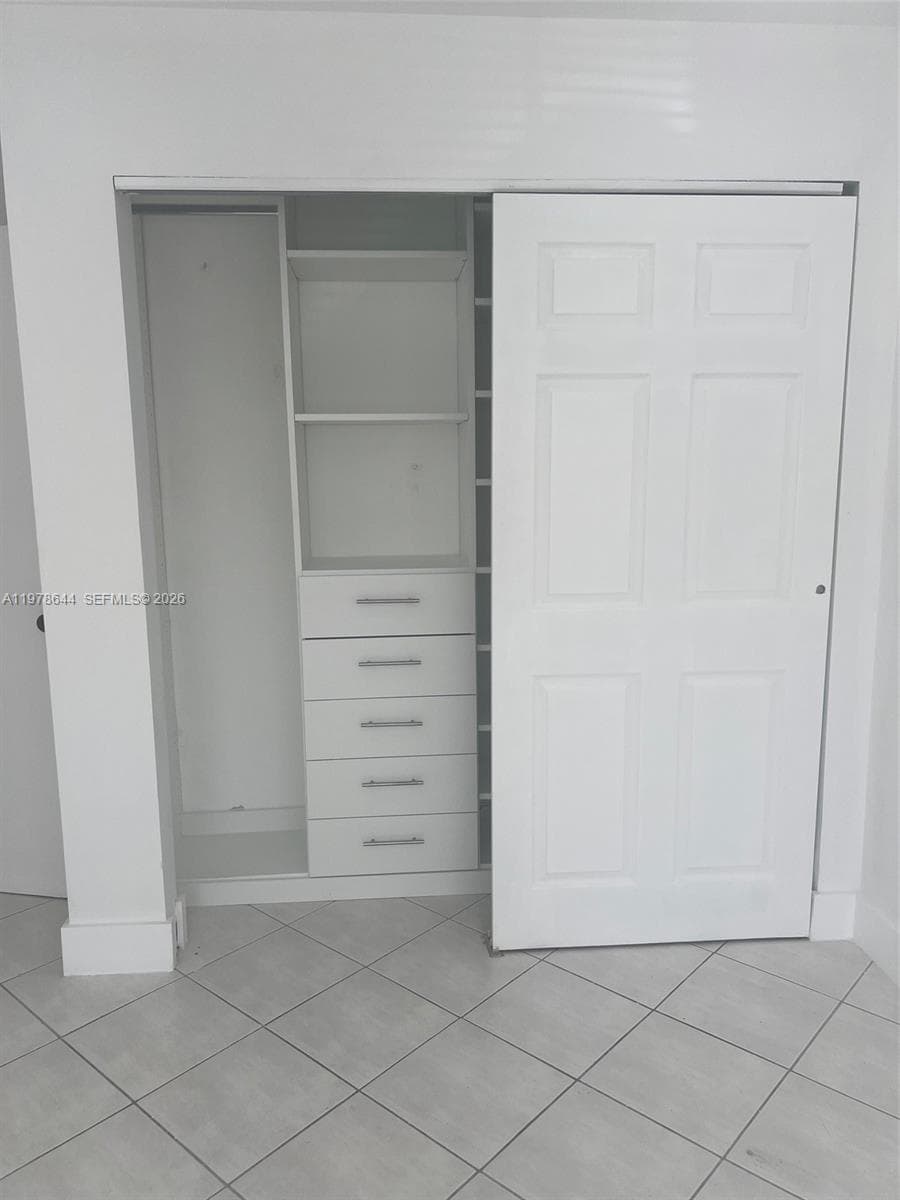 1308 Drexel Ave # 103, Miami Beach FL 33139 — 15