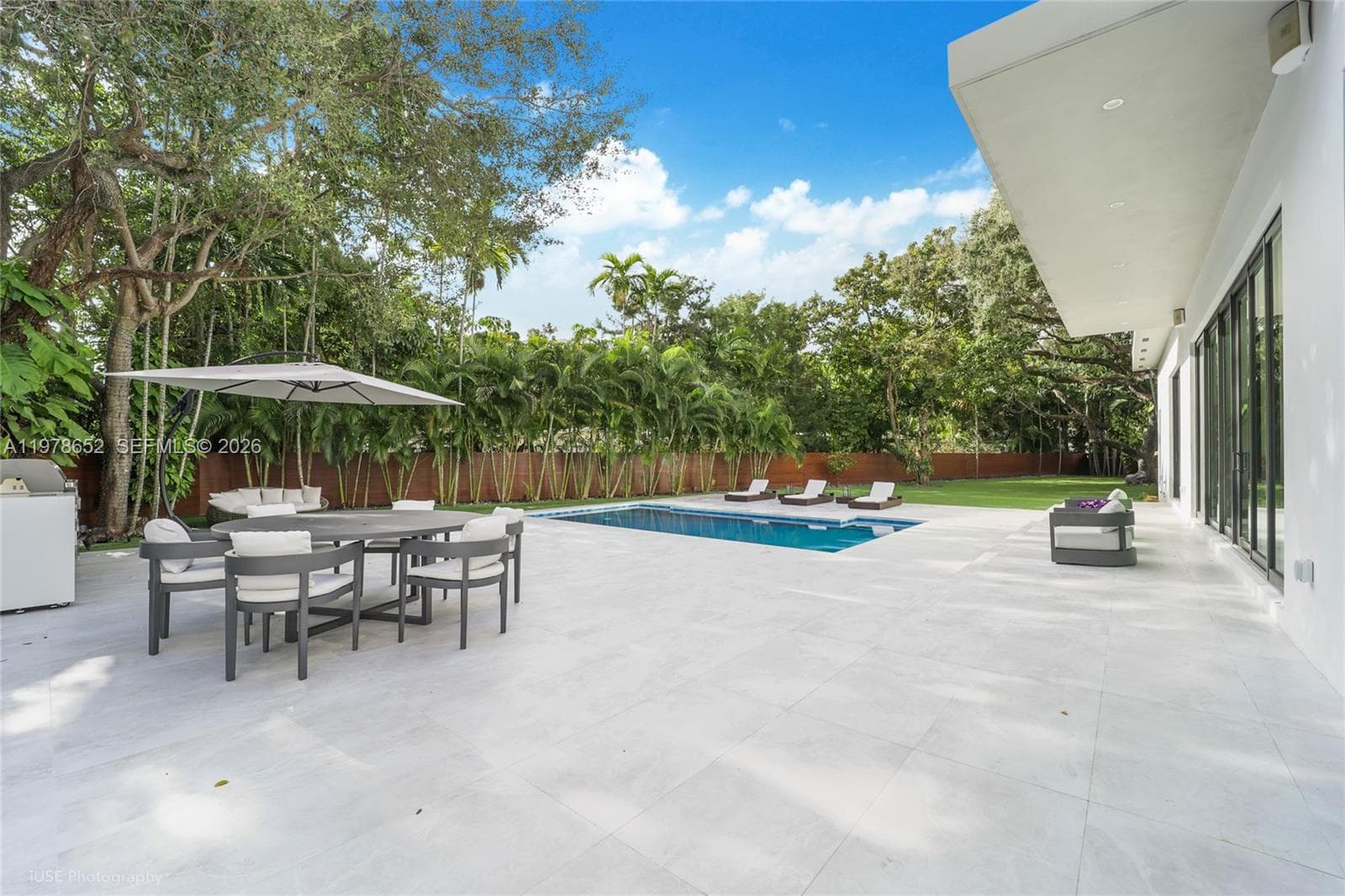 56 Samana Dr, Miami FL 33133 — 27