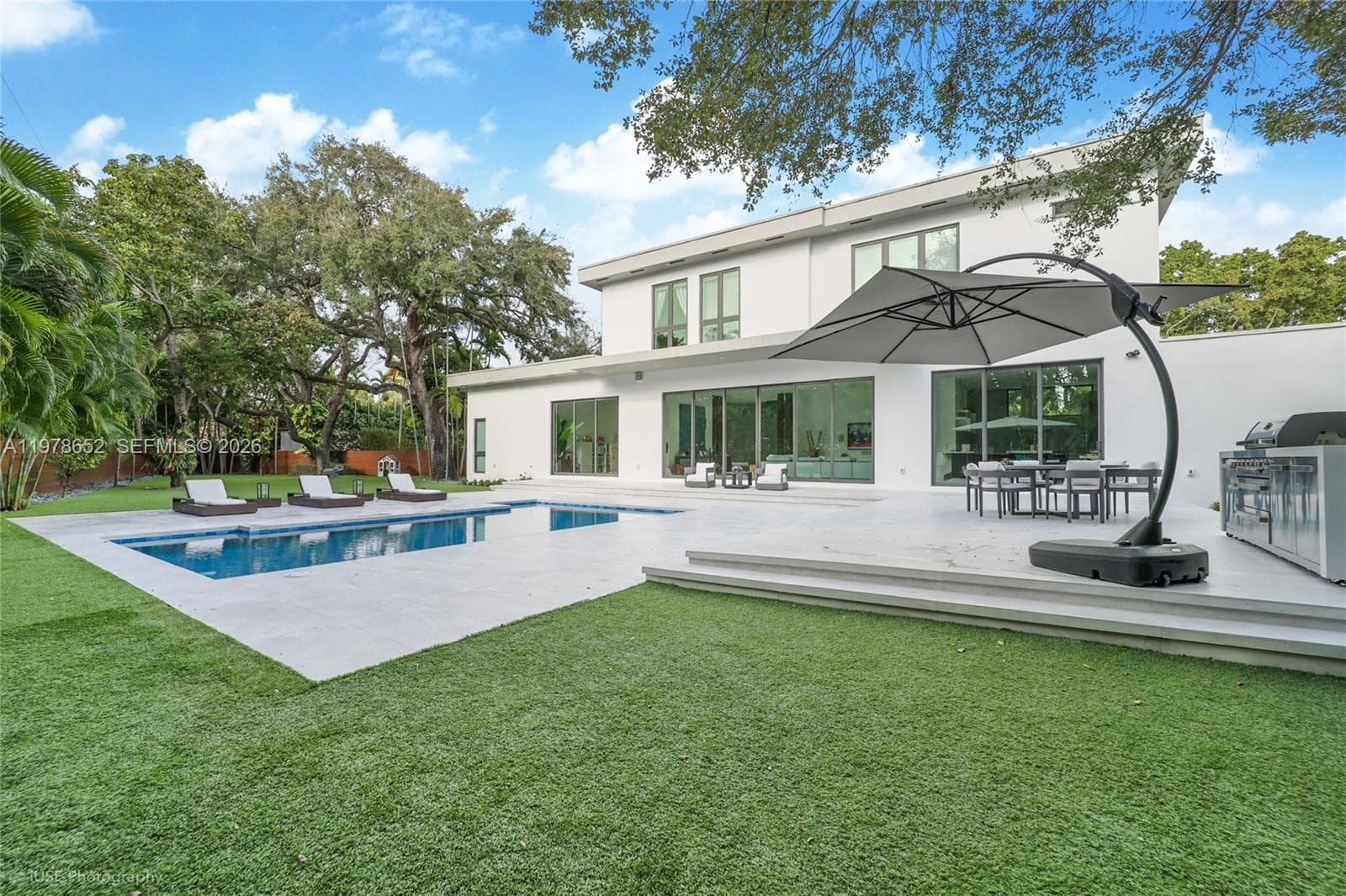 56 Samana Dr, Miami FL 33133 — 29