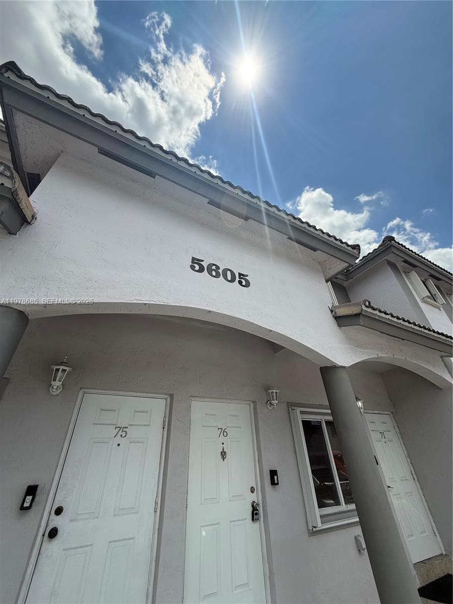 5605 NW 109th Ave # 76, Doral FL 33178 — 1