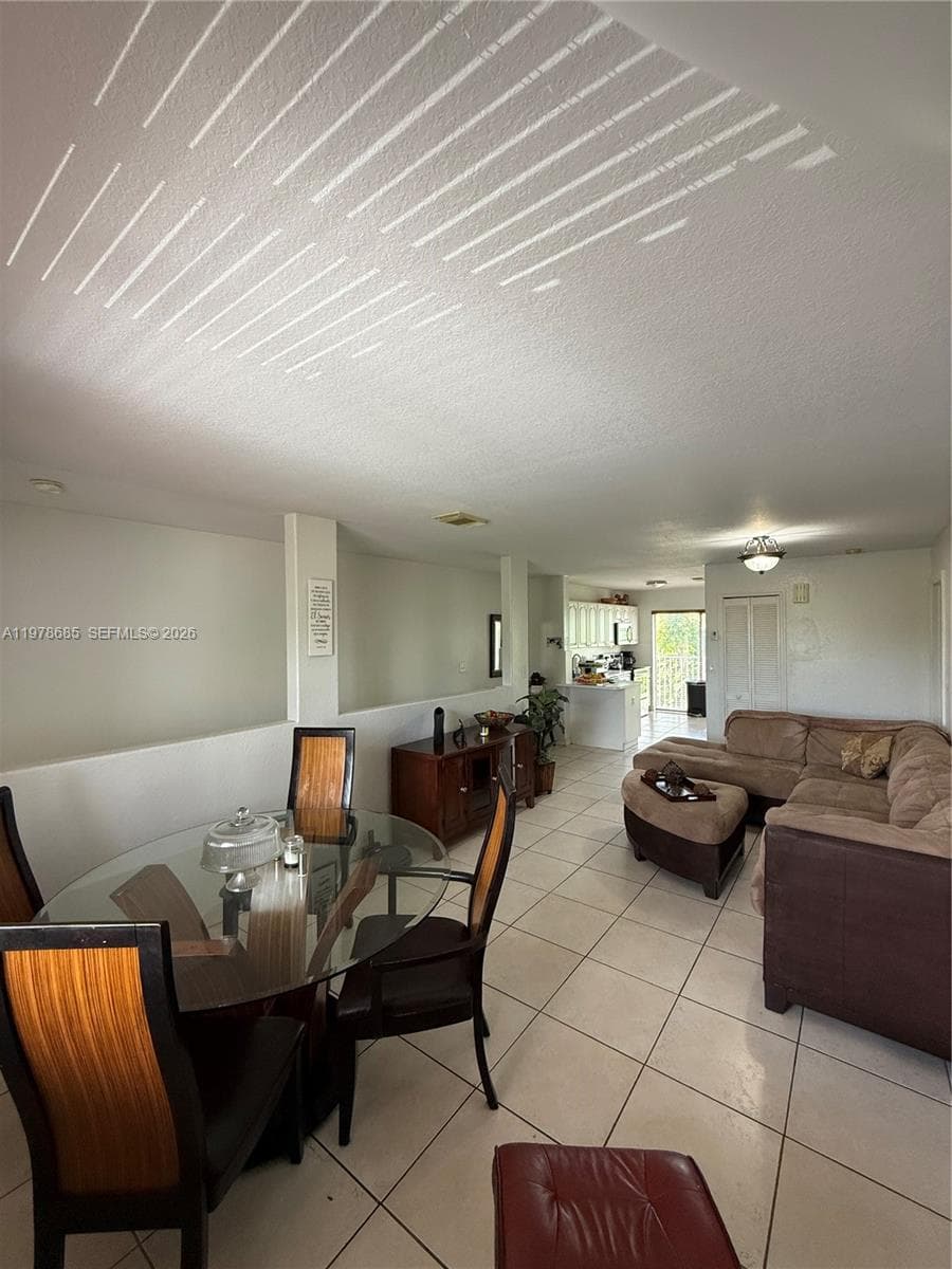5605 NW 109th Ave # 76, Doral FL 33178 — 5