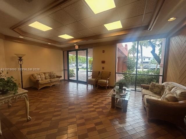 20860 San Simeon Way # 6, Miami FL 33179 — 13