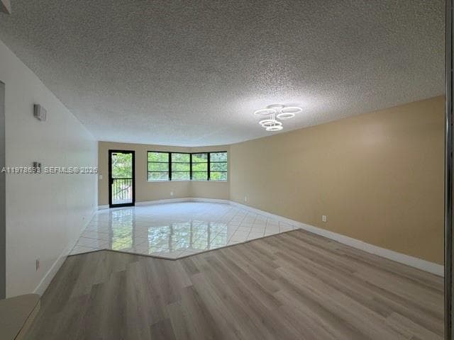 20860 San Simeon Way # 6, Miami FL 33179 — 18