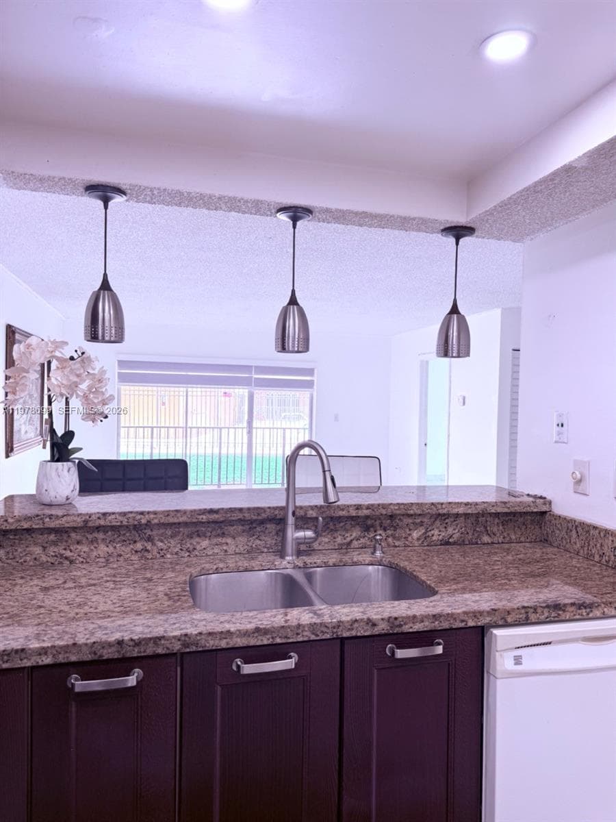 15470 SW 82nd Ln # 316, Miami FL 33193 — 16