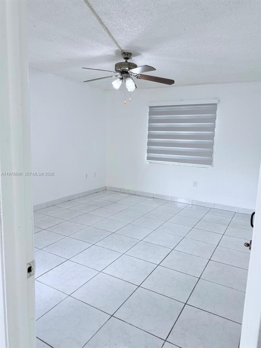 15470 SW 82nd Ln # 316, Miami FL 33193 — 10