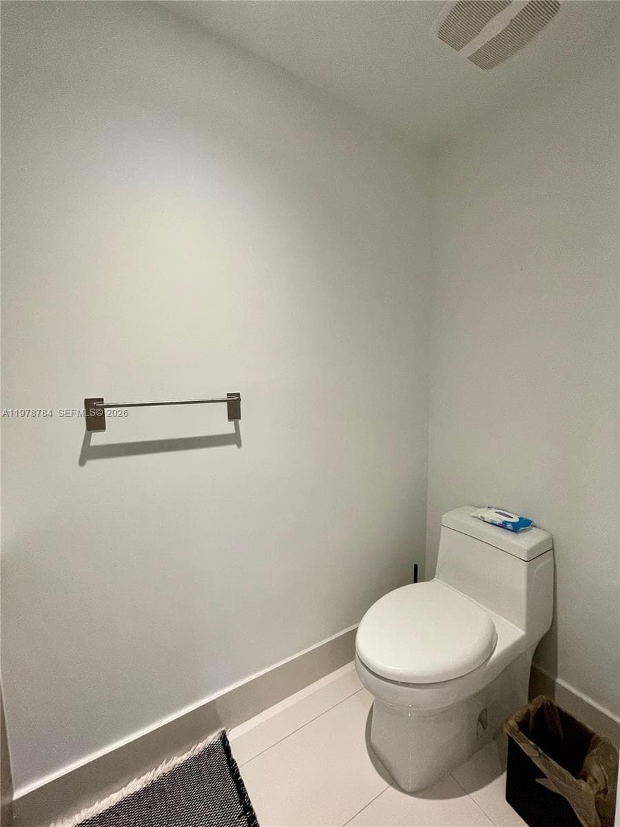 1300 S Miami Ave # 2408, Miami FL 33130 — 5