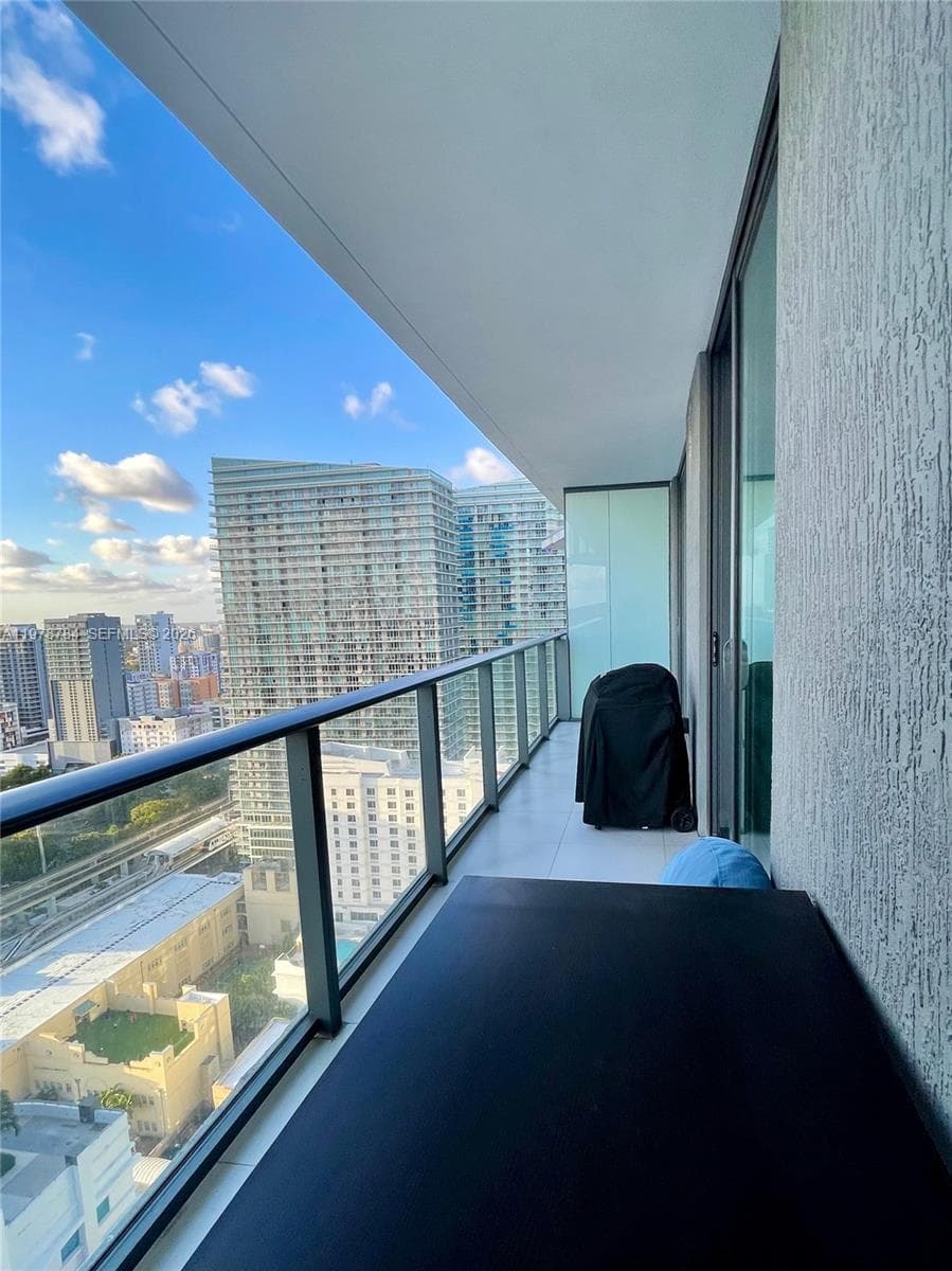 1300 S Miami Ave # 2408, Miami FL 33130 — 15