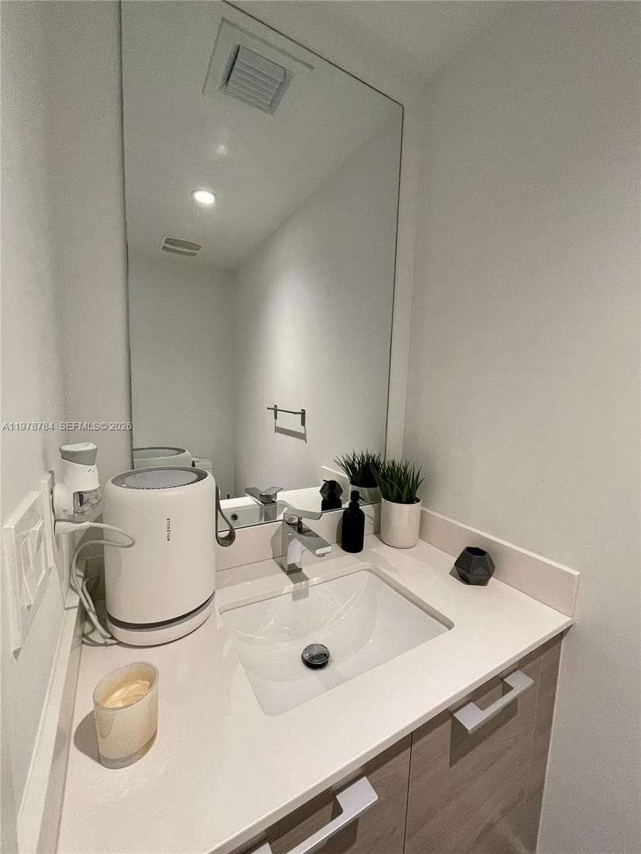 1300 S Miami Ave # 2408, Miami FL 33130 — 4