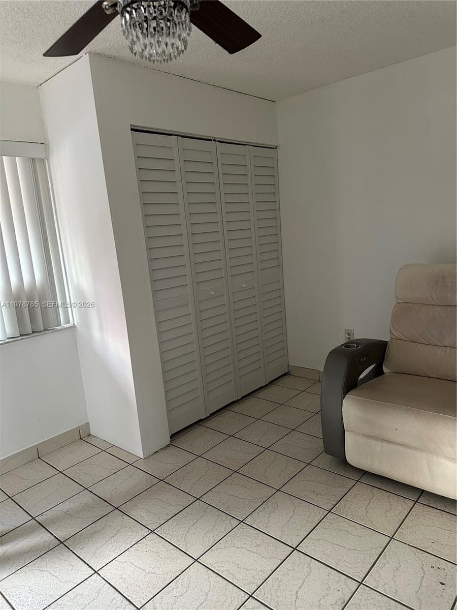 2194 W 60th St # 22213, Hialeah FL 33016 — 1