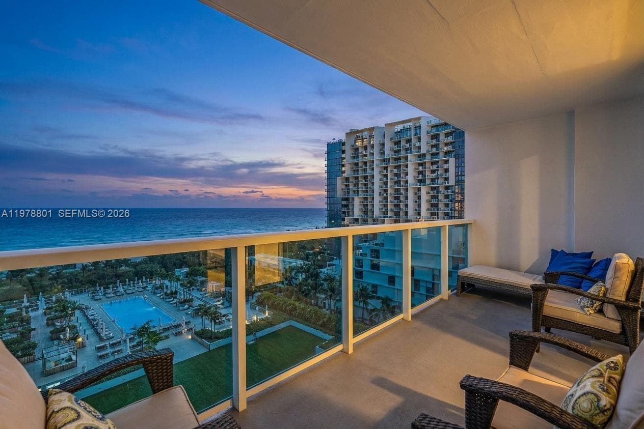 2301 Collins Ave, Miami Beach FL 33139 — 16