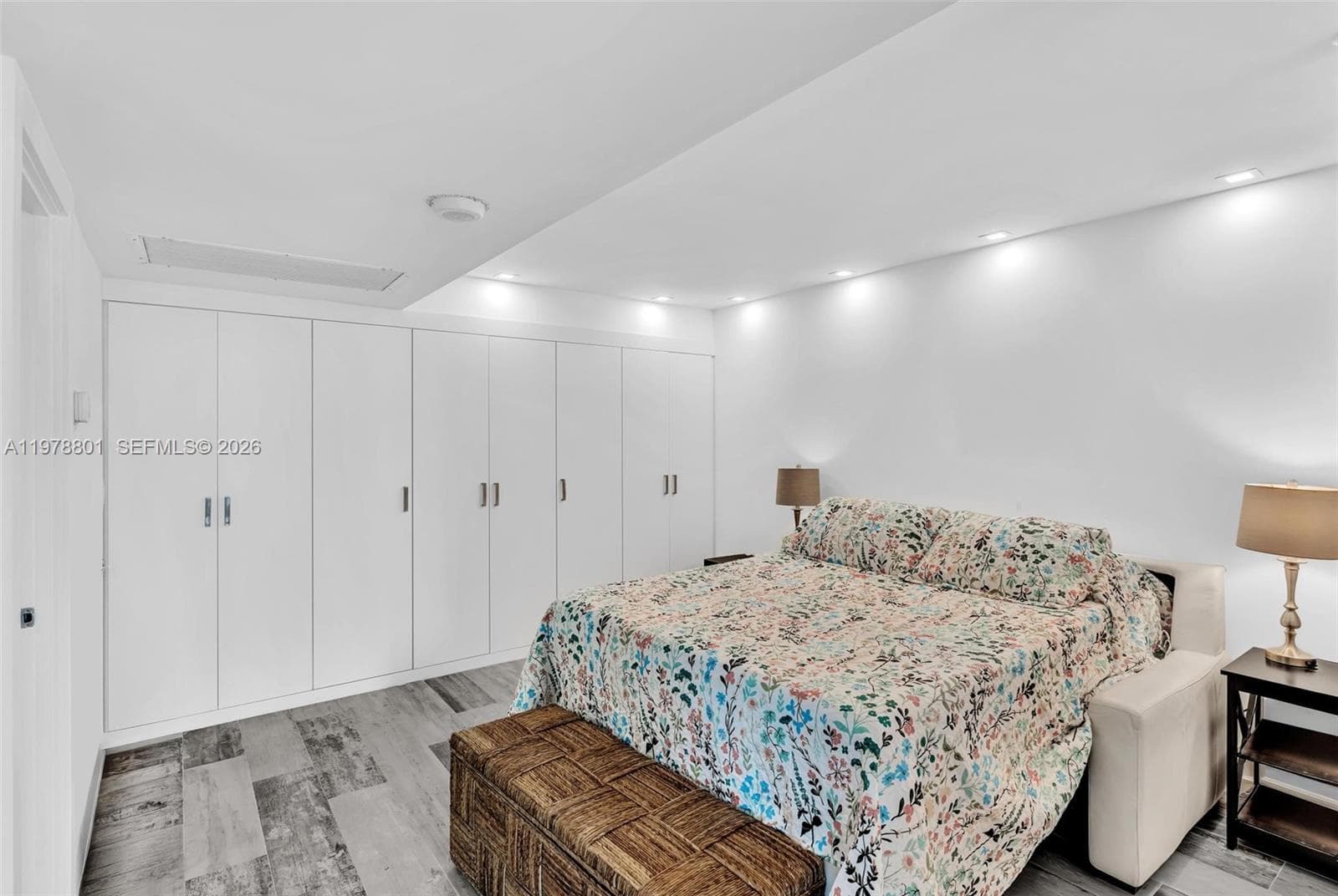 2301 Collins Ave, Miami Beach FL 33139 — 12
