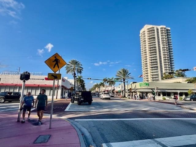 Miami Beach, FL — 2