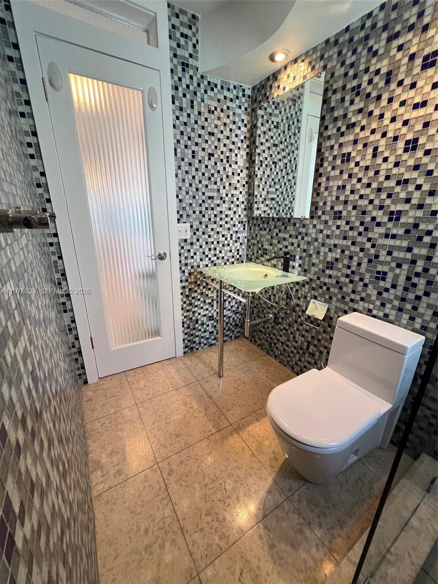 1340 Lincoln Rd # 705, Miami Beach FL 33139 — 12