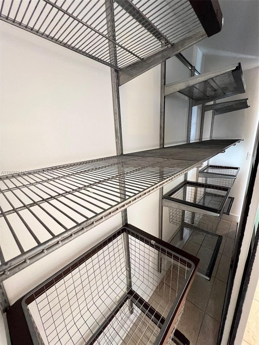 1340 Lincoln Rd # 705, Miami Beach FL 33139 — 15