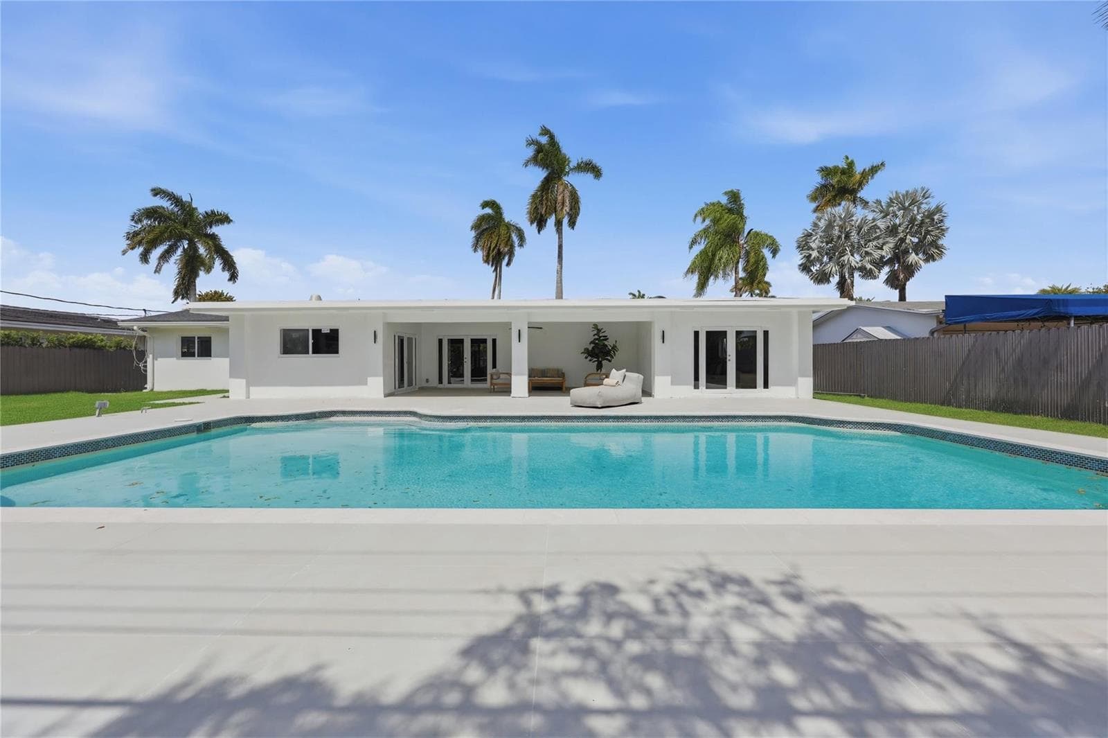 1850 NE 197th Terrace, Miami FL 33179 — 36