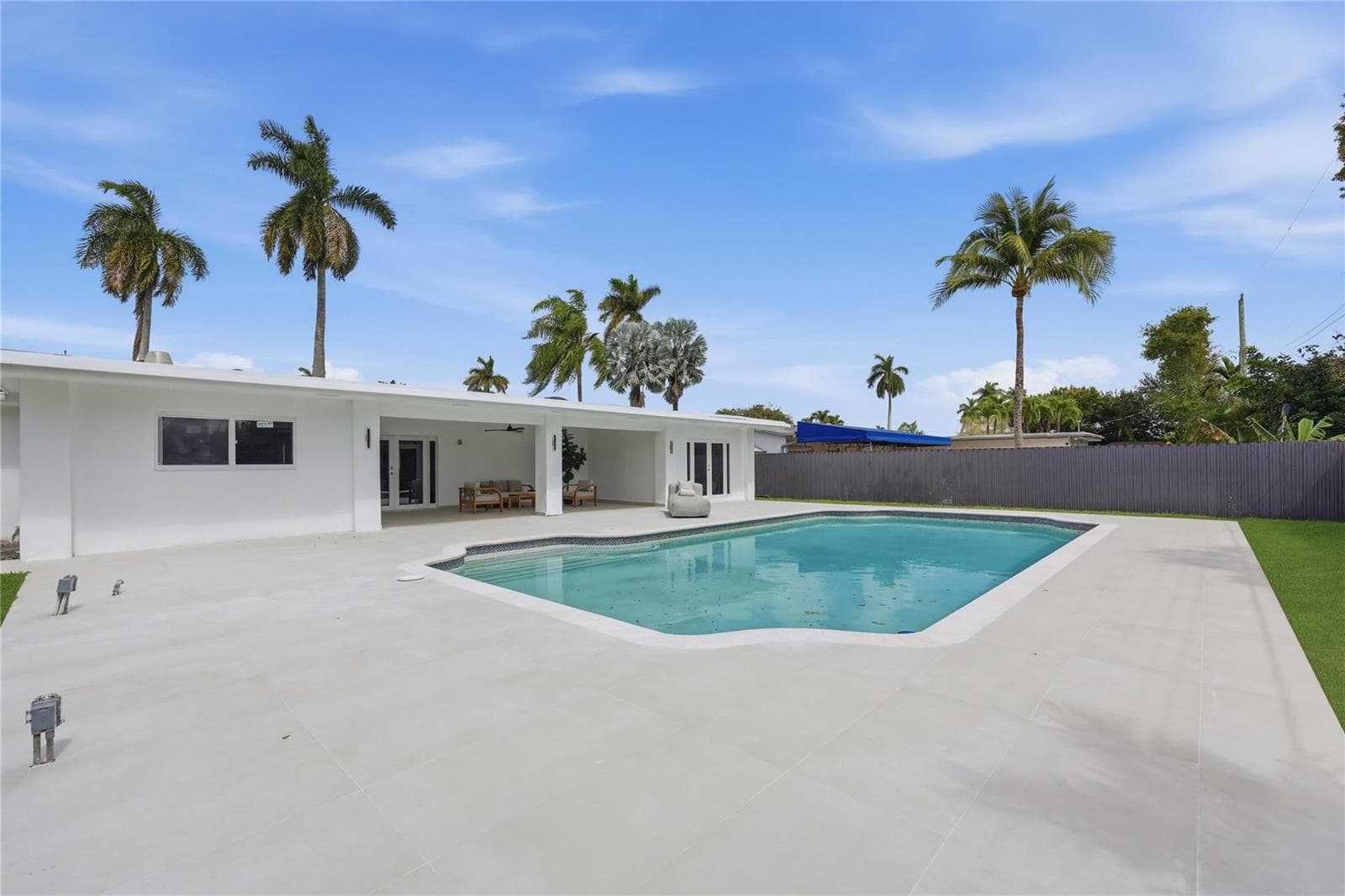1850 NE 197th Terrace, Miami FL 33179 — 37