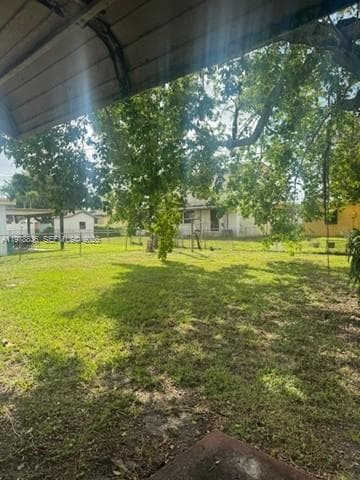 850 NW 84th St, Miami FL 33150 — 9