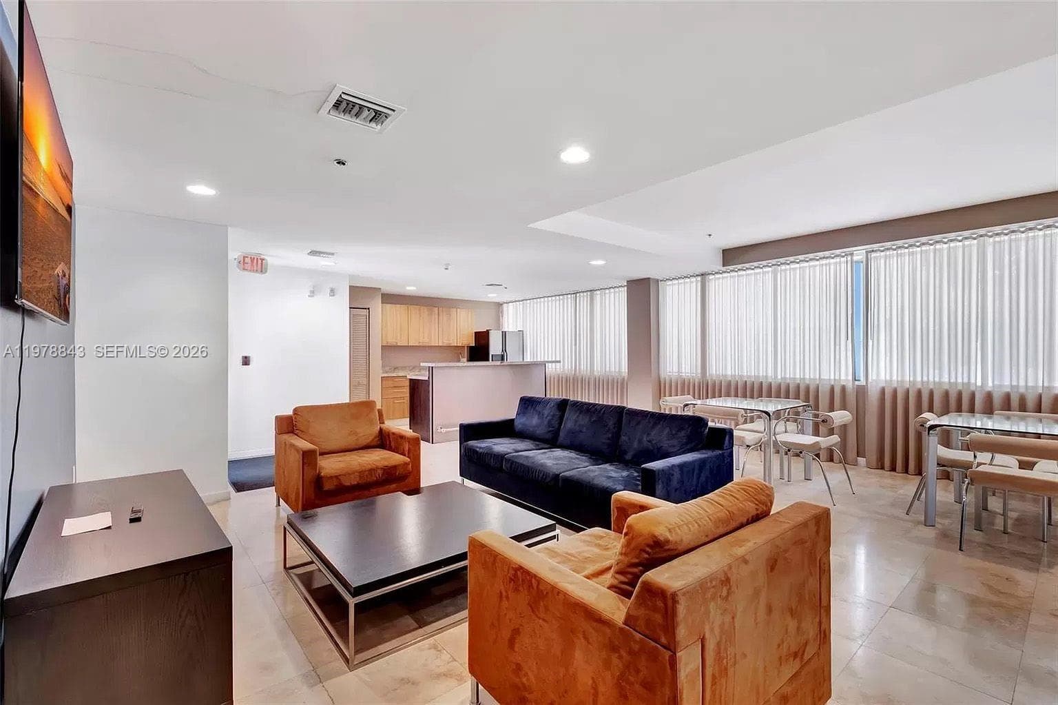 2699 Tigertail Ave # 14, Miami FL 33133 — 27