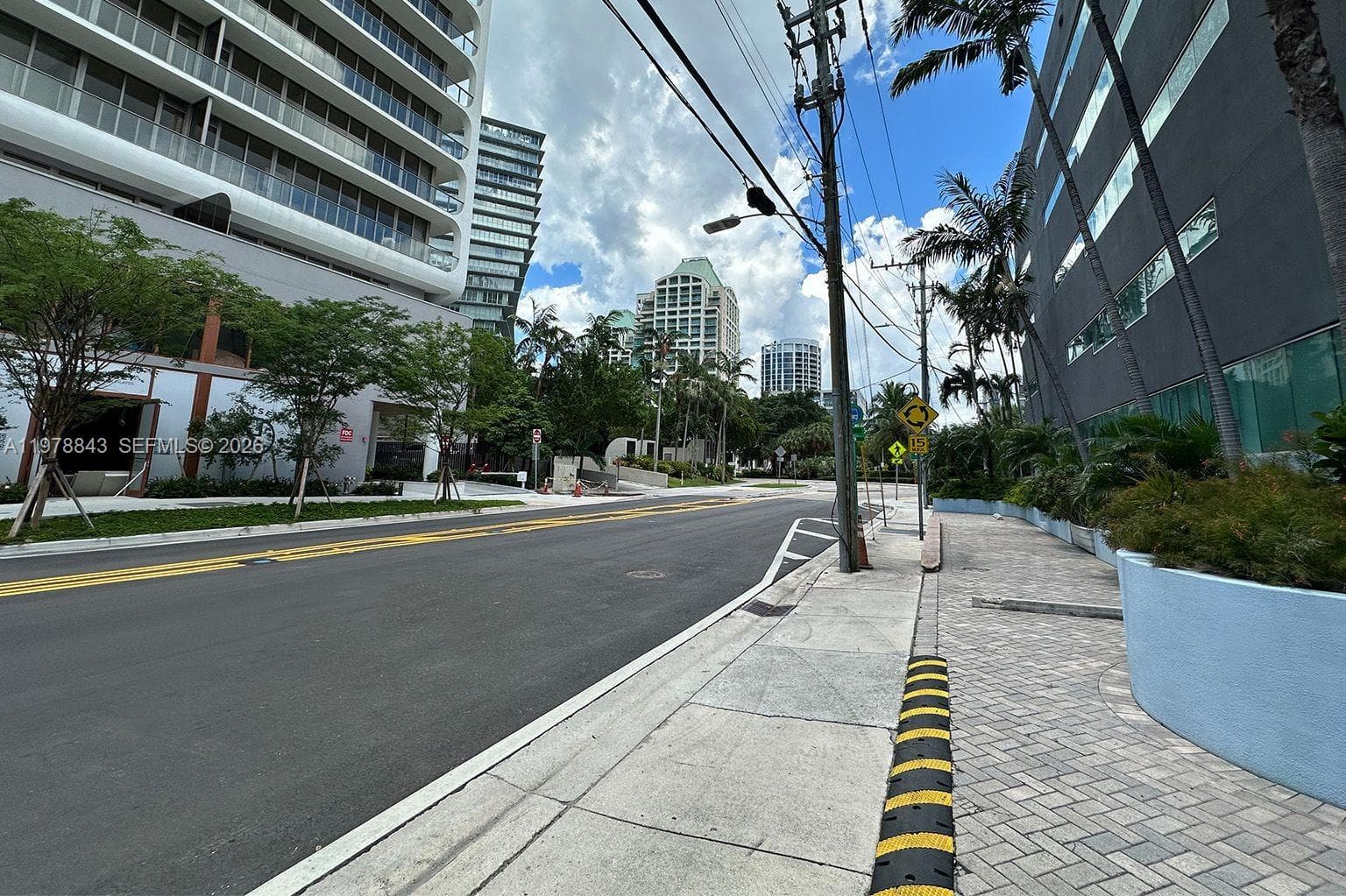 2699 Tigertail Ave # 14, Miami FL 33133 — 3