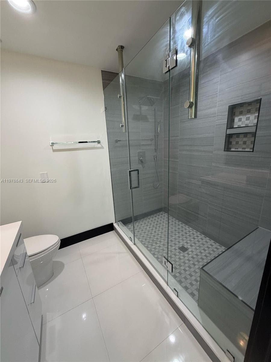 2699 Tigertail Ave # 14, Miami FL 33133 — 14