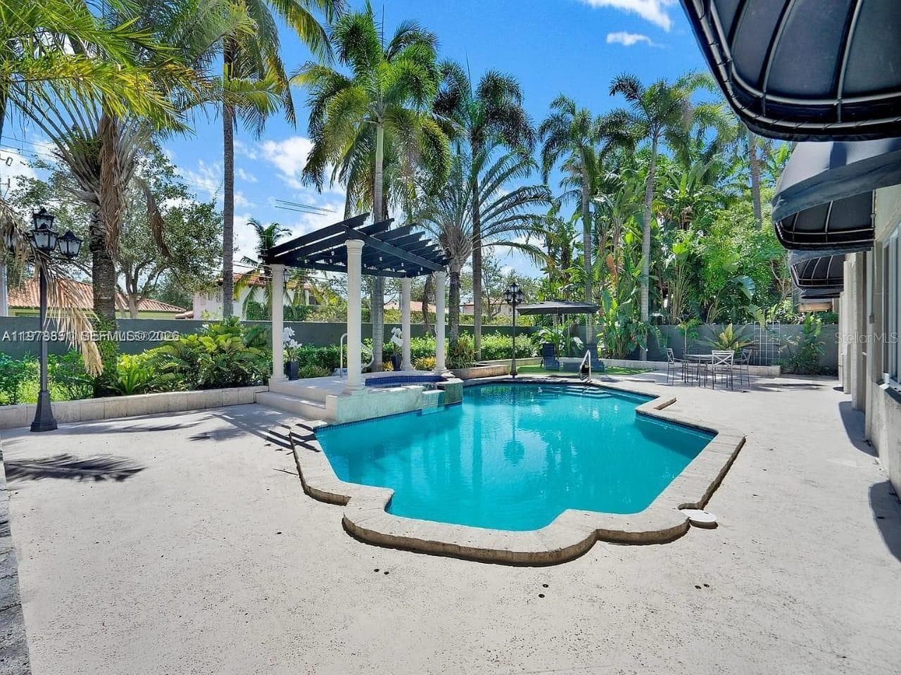 15945 NW 82nd Ct, Miami Lakes FL 33016 — 12