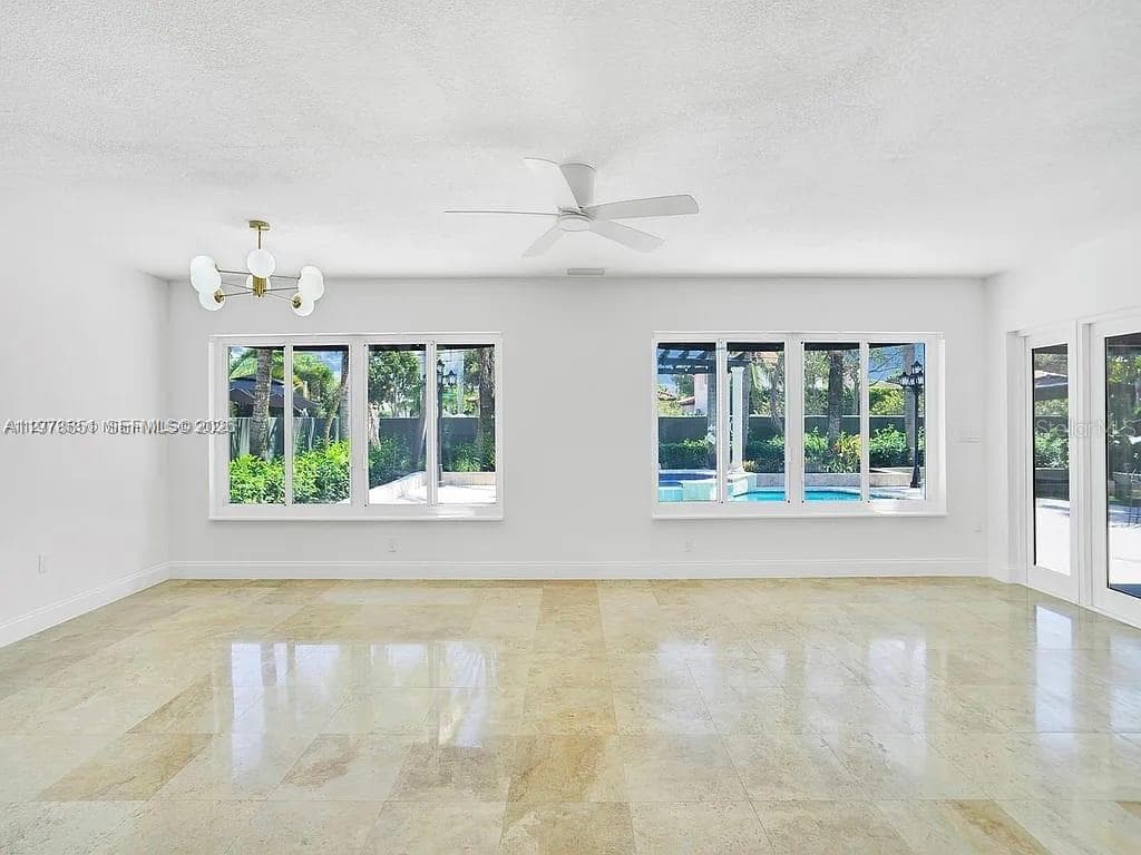 15945 NW 82nd Ct, Miami Lakes FL 33016 — 26