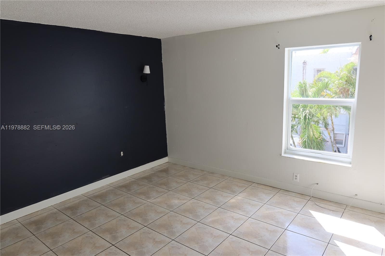 1725 W 60th St # F330, Hialeah FL 33012 — 8