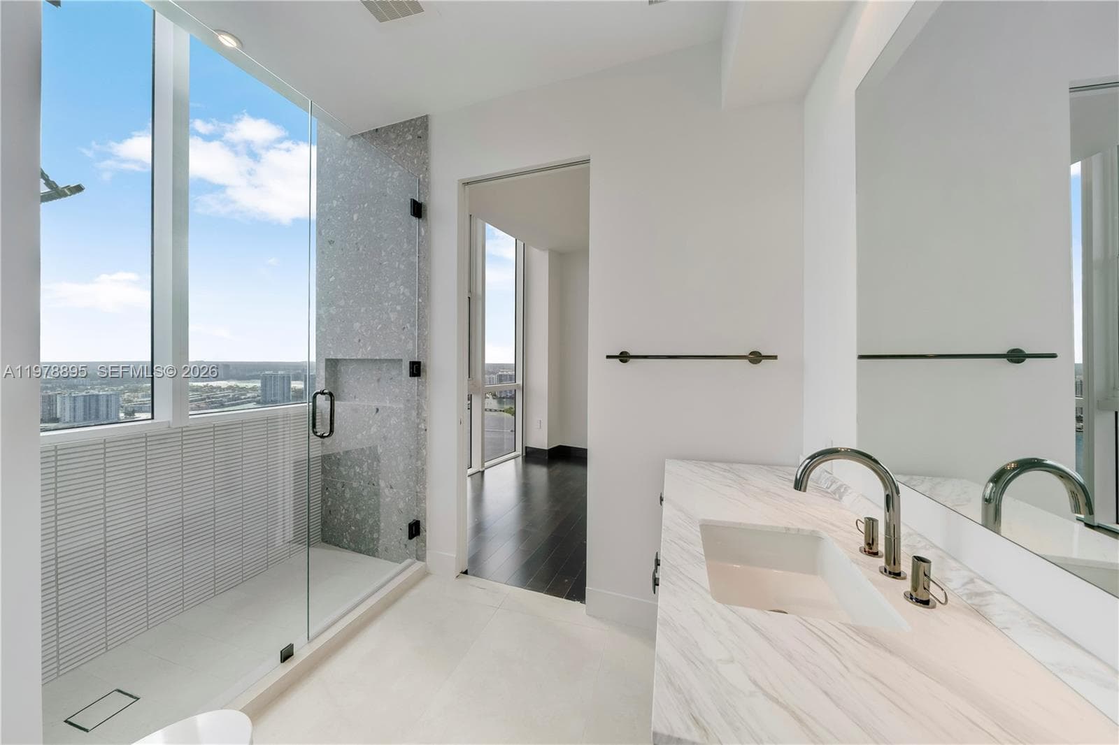 18201 E Collins Ave, Sunny Isles Beach FL 33160 — 59