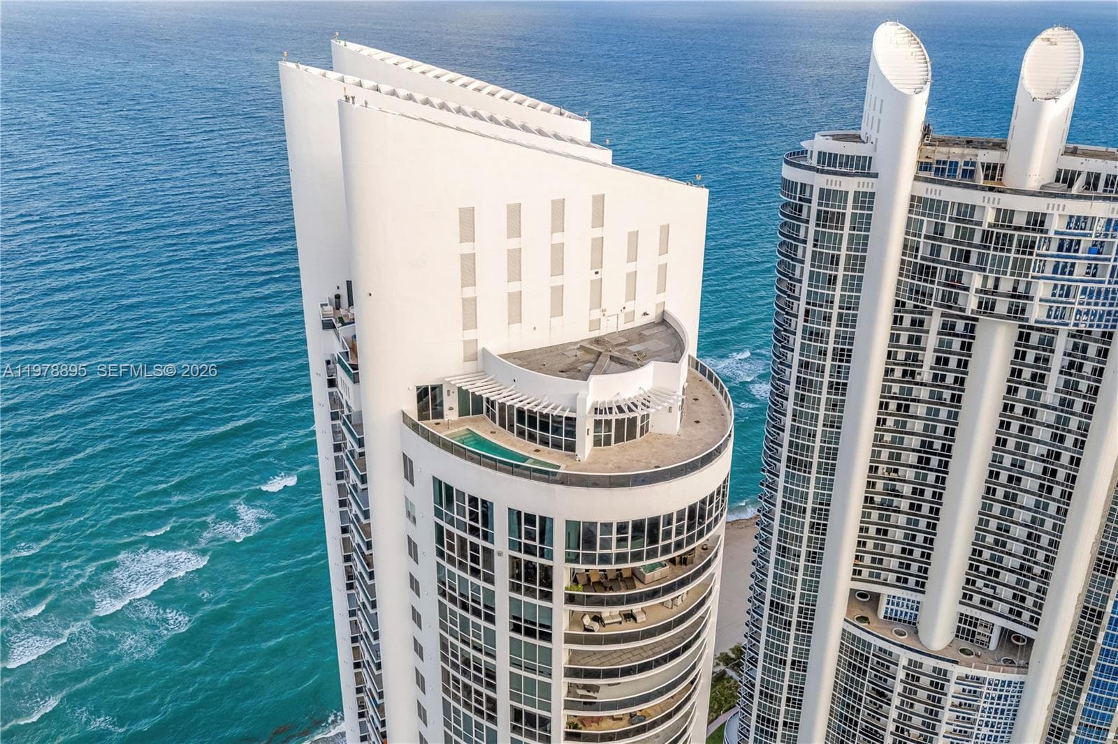 18201 E Collins Ave, Sunny Isles Beach FL 33160 — 64