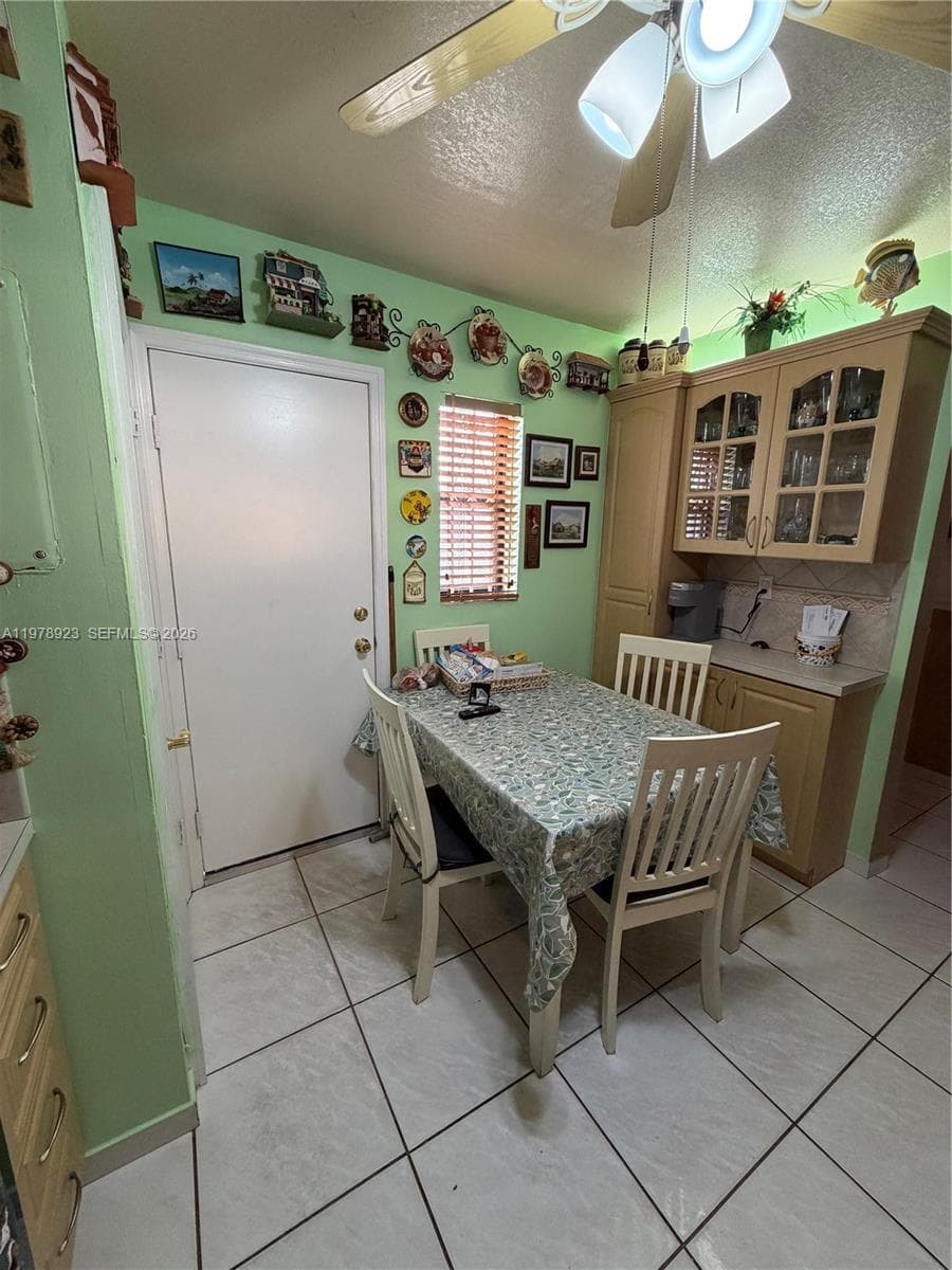 1800 W 54th St # 309, Hialeah FL 33012 — 7