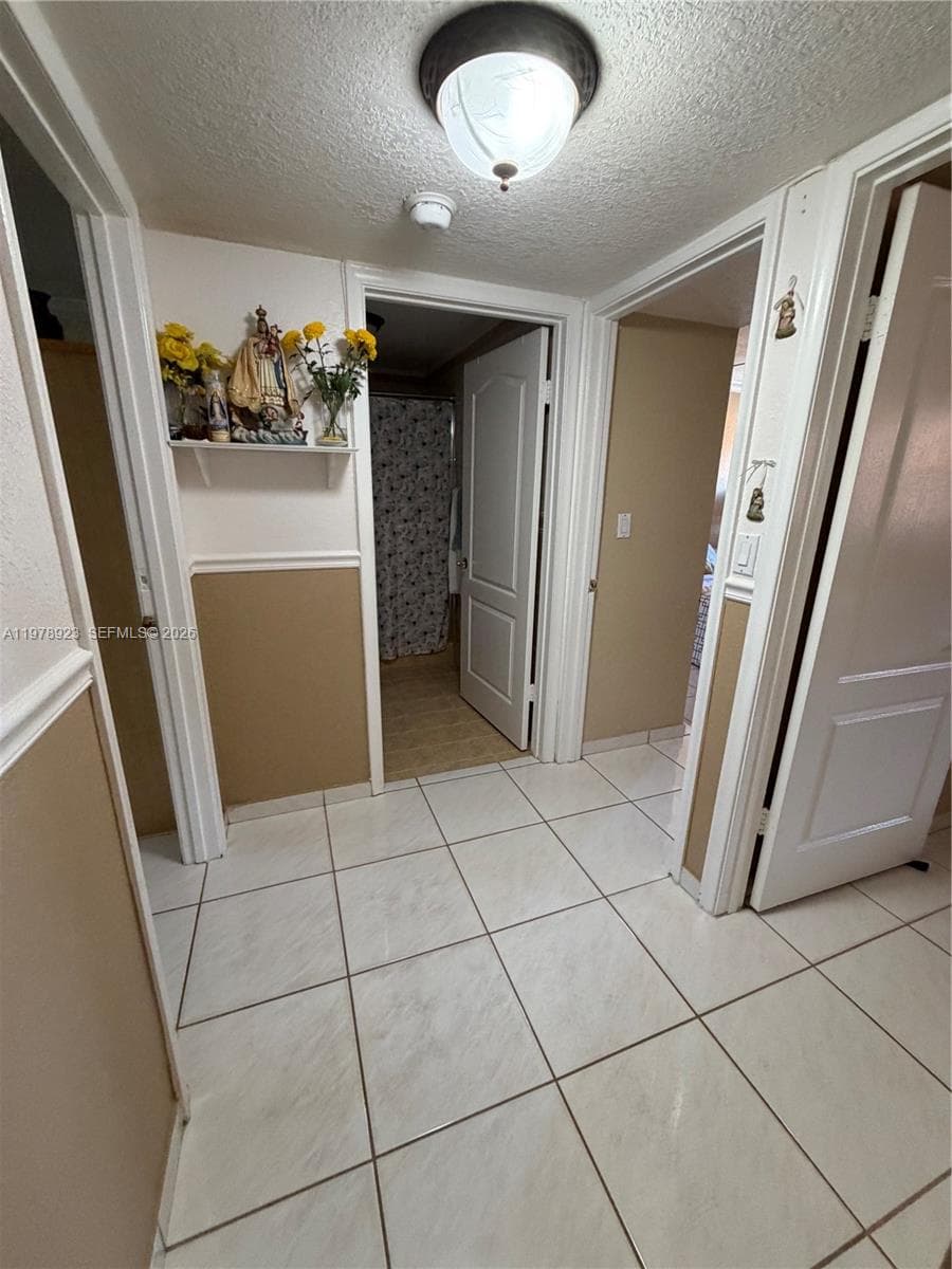 1800 W 54th St # 309, Hialeah FL 33012 — 10
